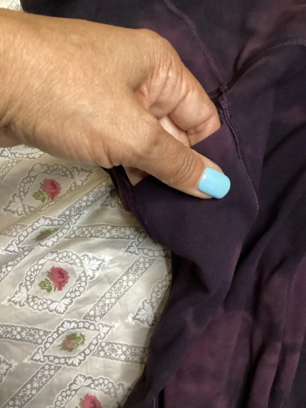 Lululemon Tie-Dye High-Waist Leggings - Plum/Black 12 - Picture 8 of 9